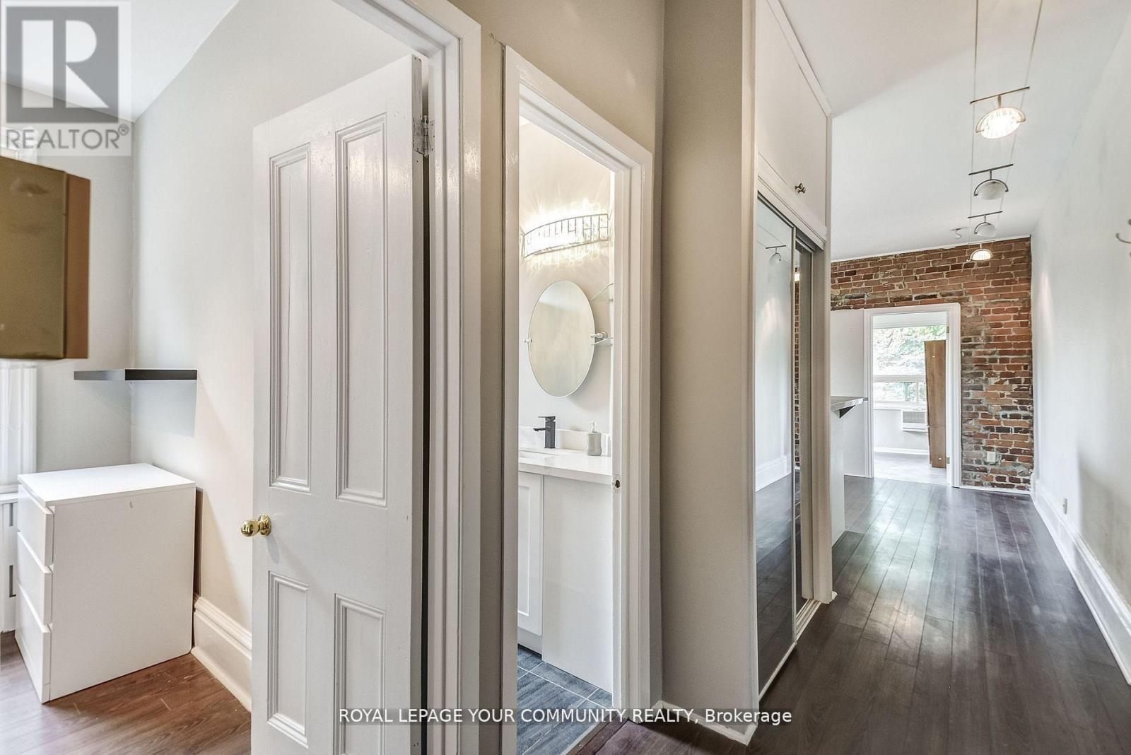 












312 SEATON STREET

,
Toronto,




Ontario
M5A2T7

