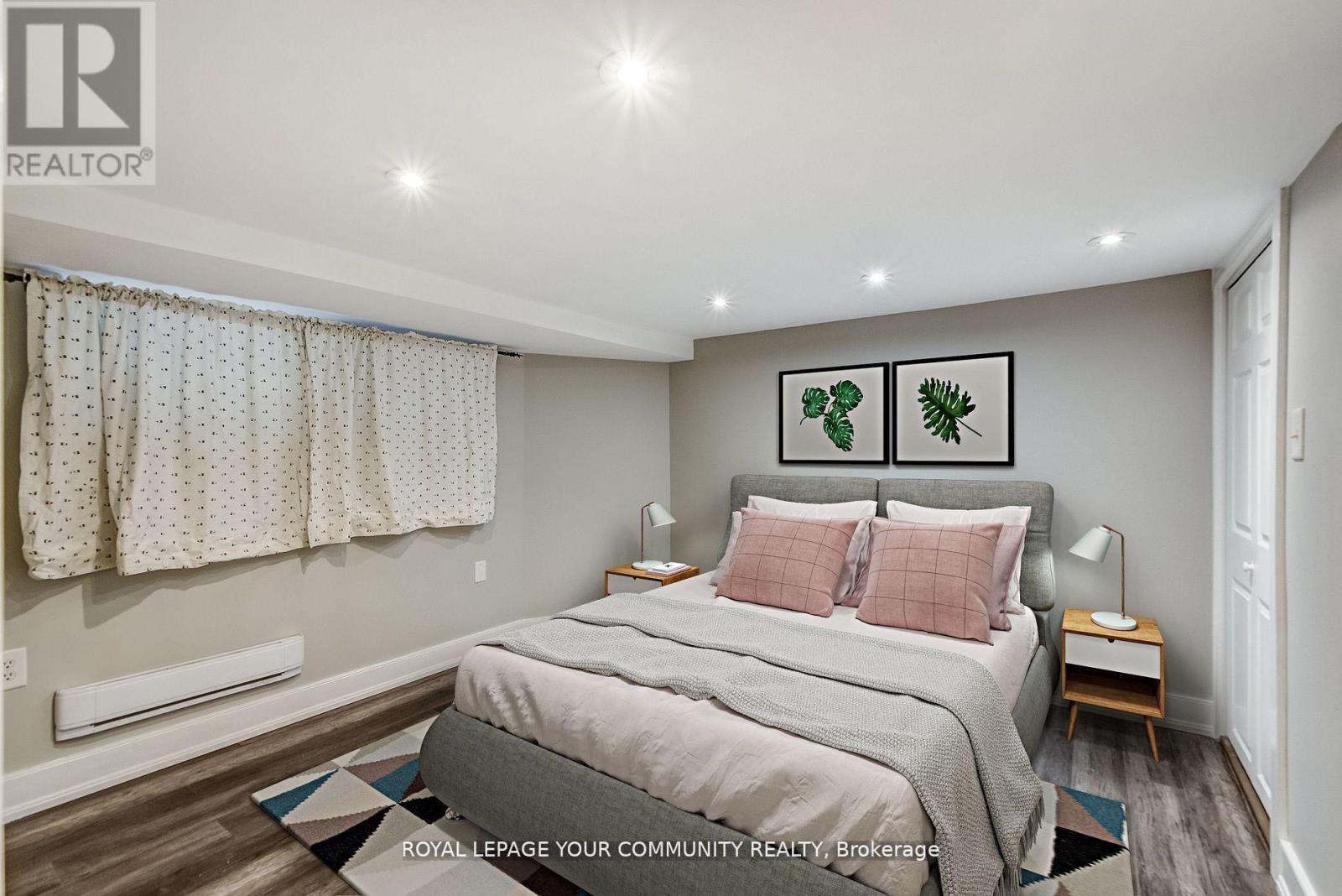 












312 SEATON STREET

,
Toronto,




Ontario
M5A2T7

