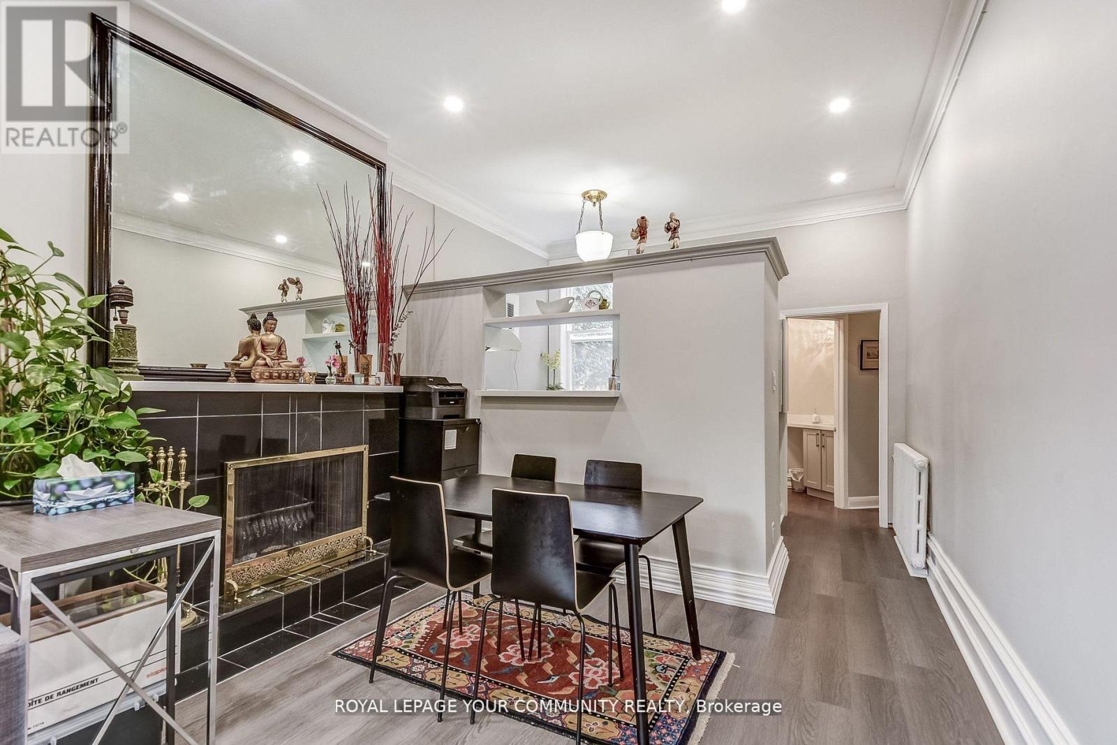 












312 SEATON STREET

,
Toronto,




Ontario
M5A2T7

