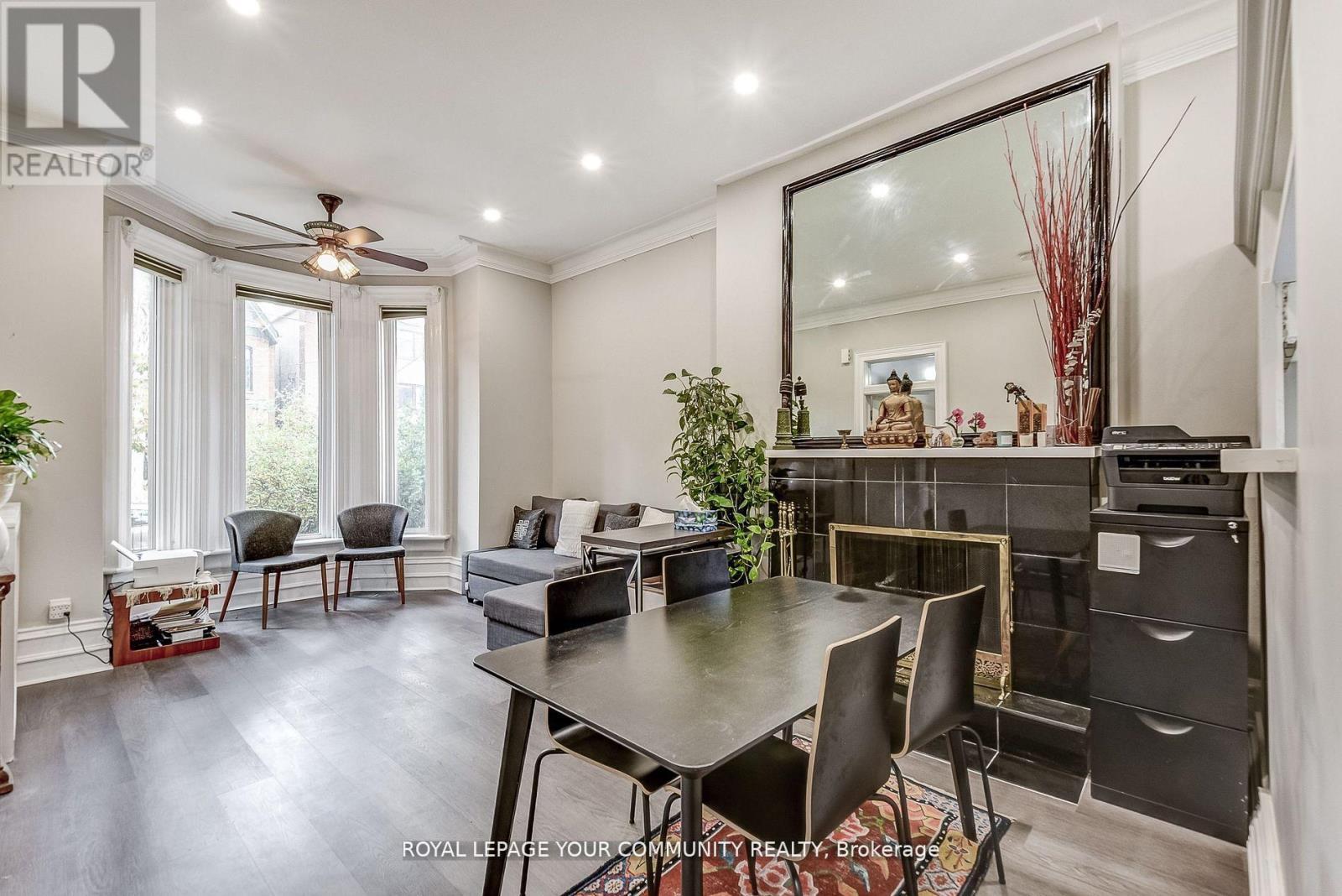 












312 SEATON STREET

,
Toronto,




Ontario
M5A2T7

