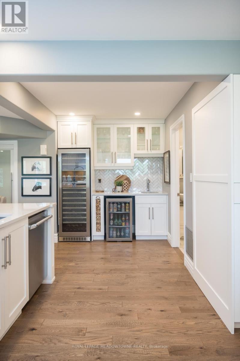 












5169 WELLINGTON 125 ROAD

,
Erin,




Ontario
L7J2L8

