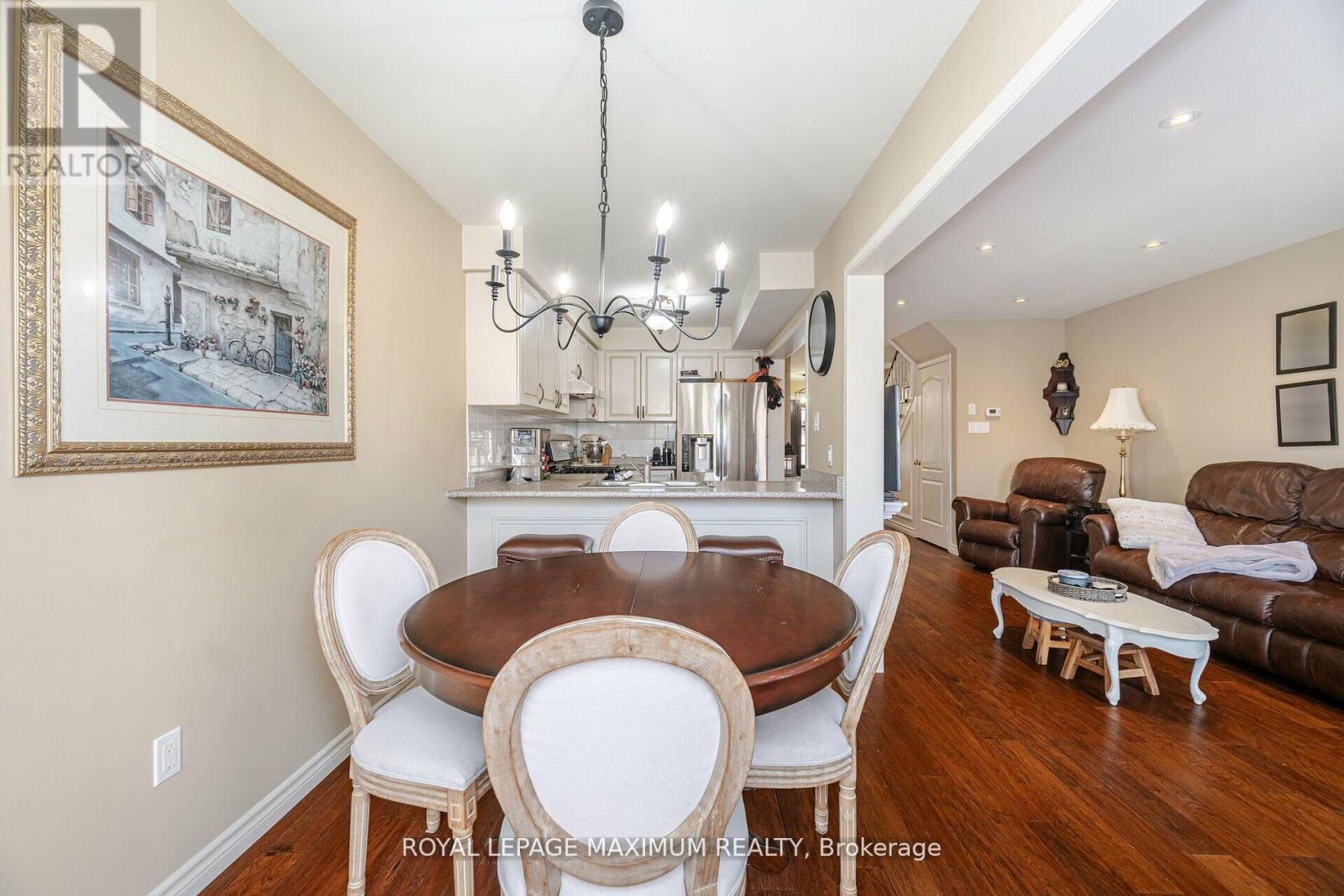 












50 BIG MOE CRESCENT

,
Brampton,




Ontario
L6P1J7

