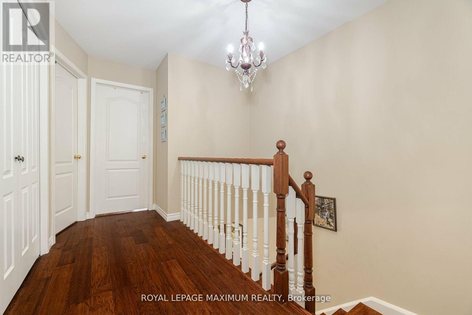 












50 BIG MOE CRESCENT

,
Brampton,




Ontario
L6P1J7

