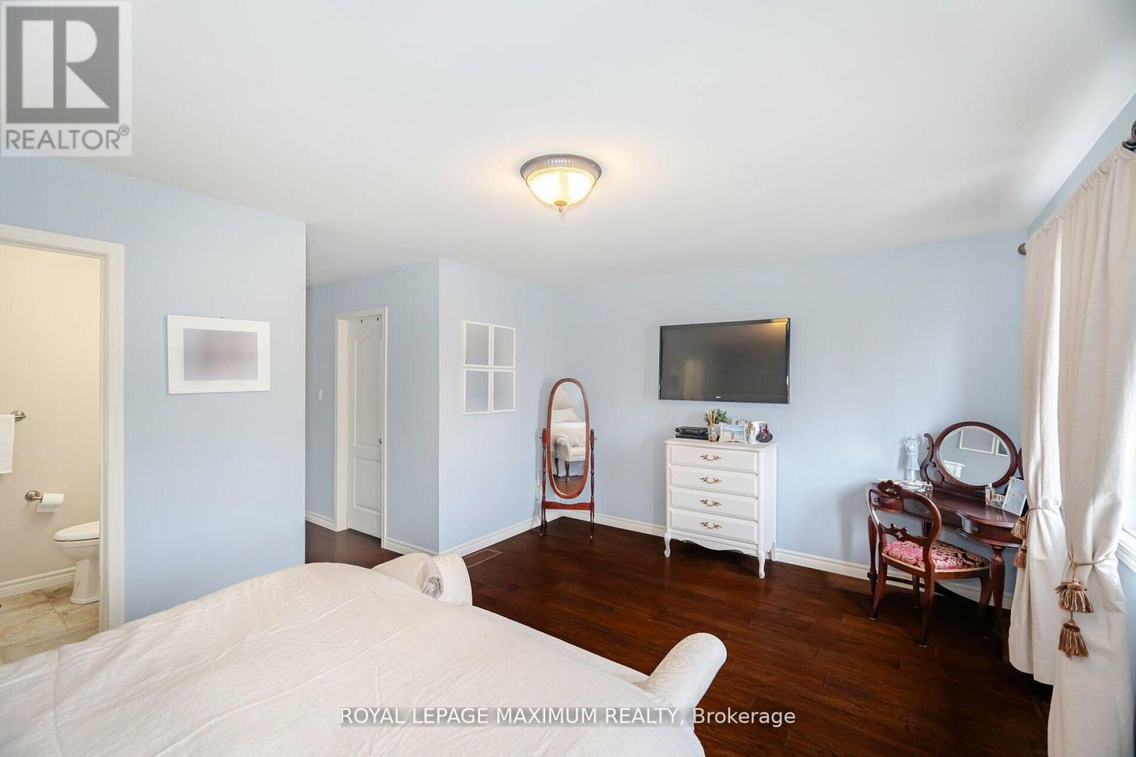 












50 BIG MOE CRESCENT

,
Brampton,




Ontario
L6P1J7

