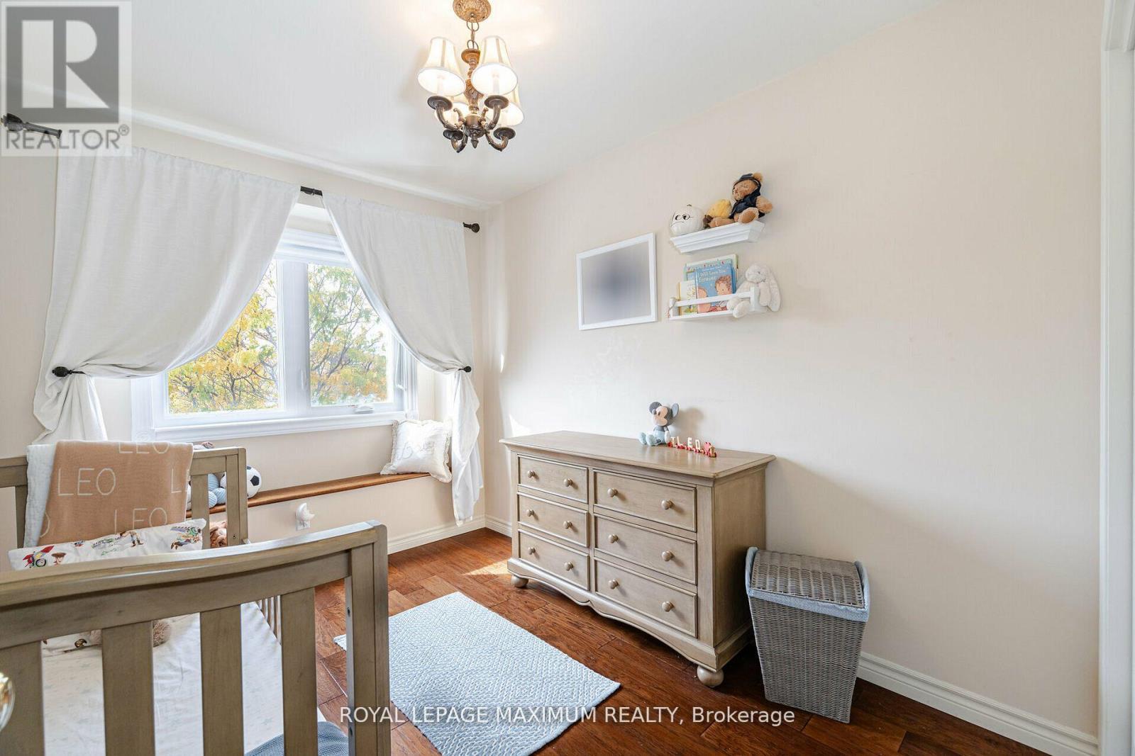 












50 BIG MOE CRESCENT

,
Brampton,




Ontario
L6P1J7

