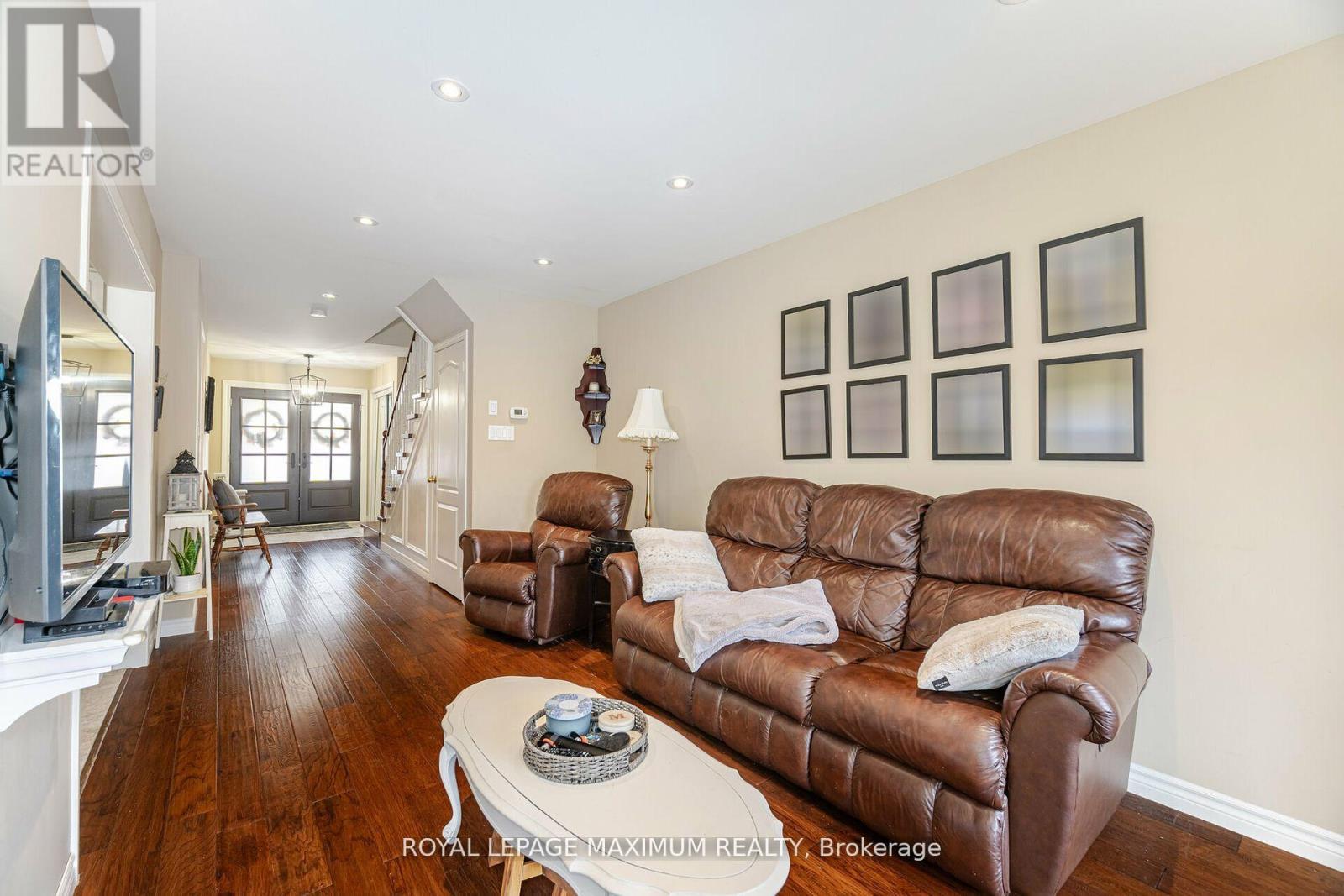 












50 BIG MOE CRESCENT

,
Brampton,




Ontario
L6P1J7

