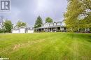 Elevated Country Living 20 Minutes From The 401
