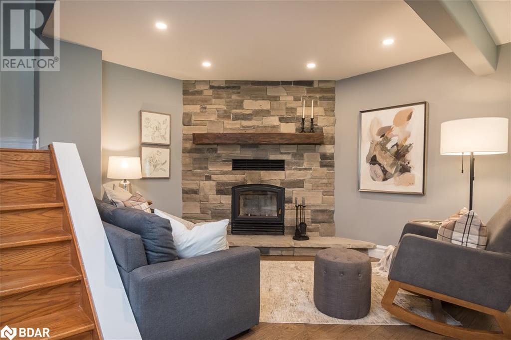 












5169 WELLINGTON RD 125 Road

,
Erin,




Ontario
L7J2L8

