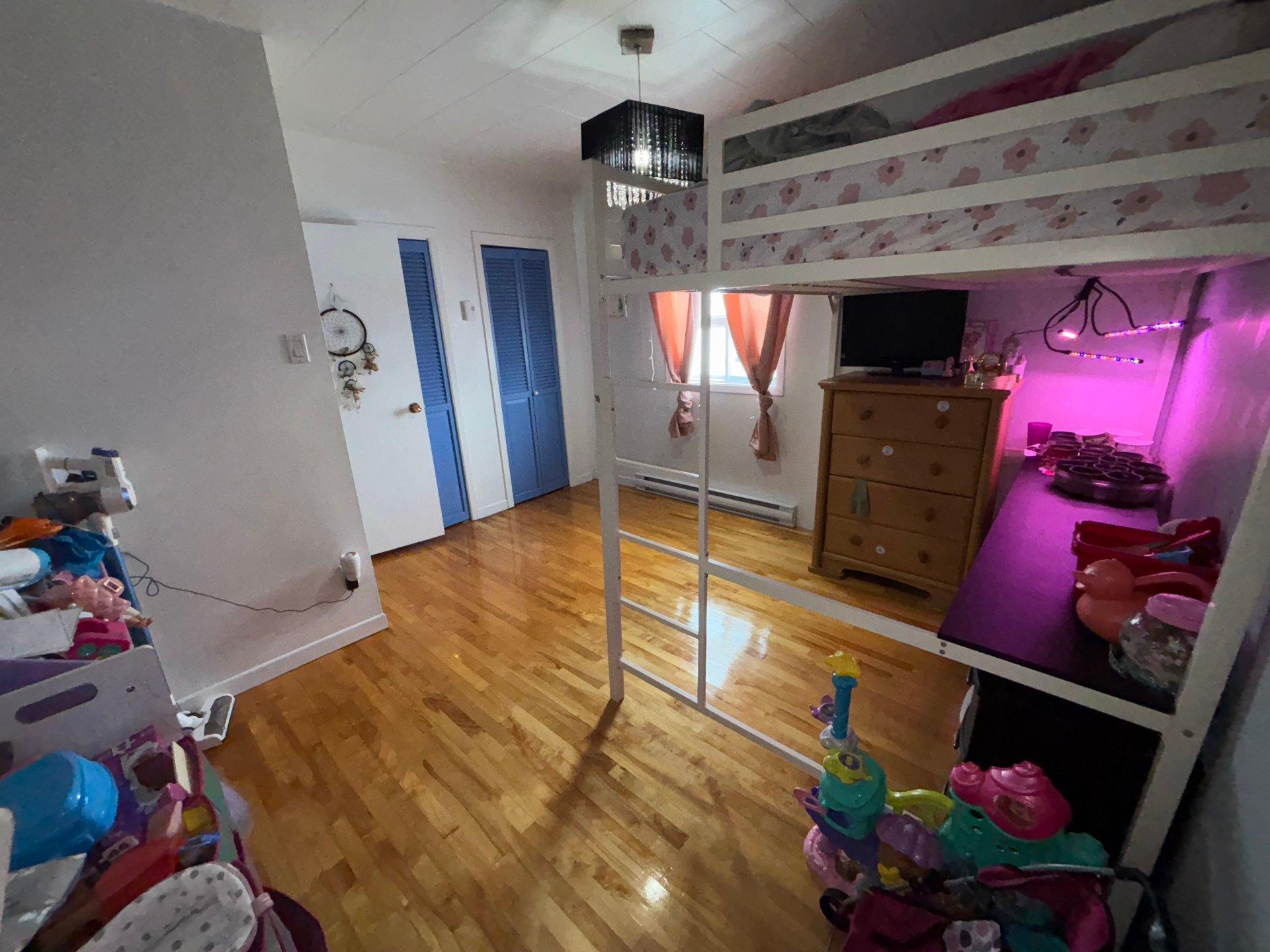 









752


5e Rue

,
Chibougamau,




QC
G8P1V2

