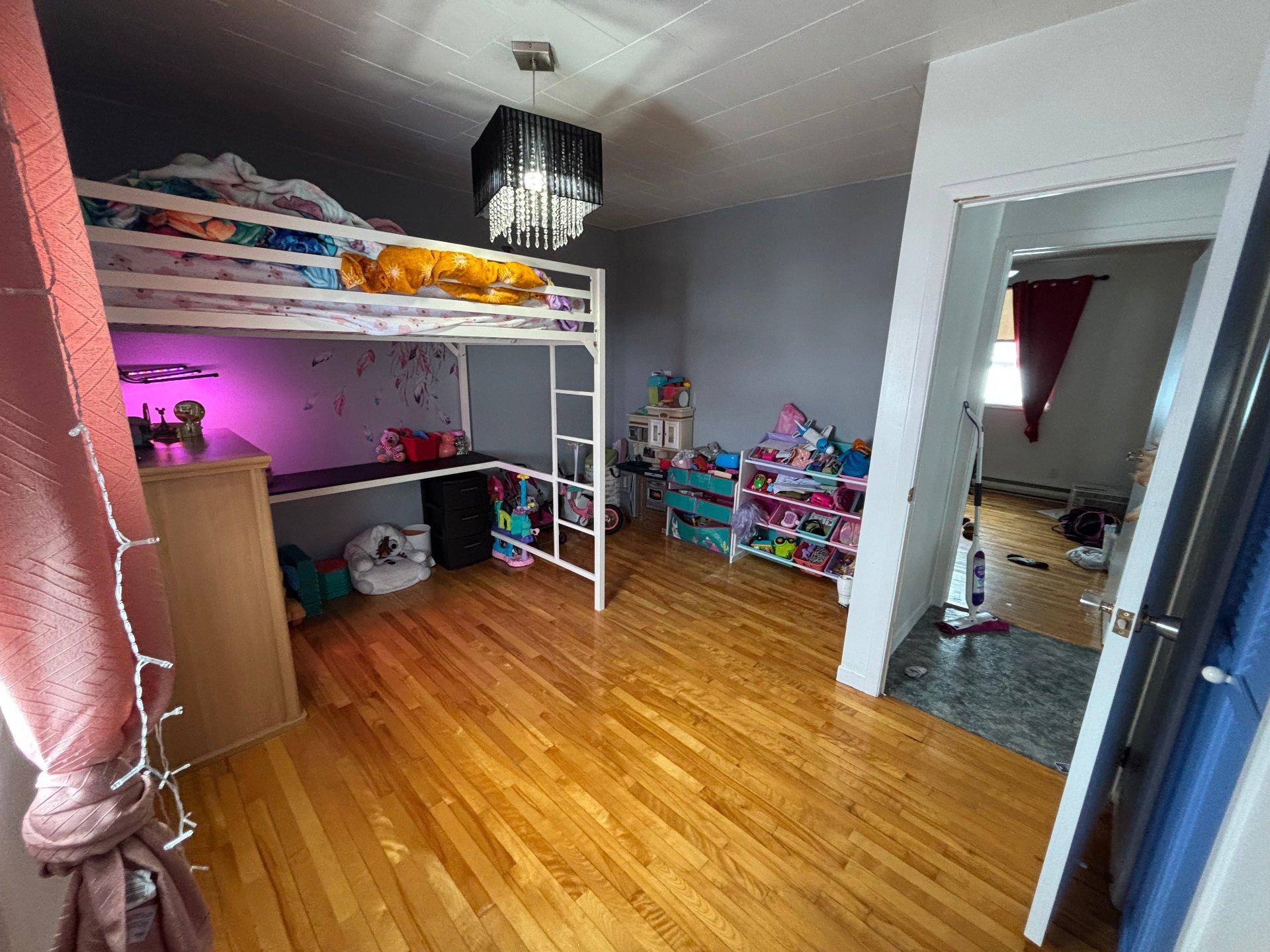 









752


5e Rue

,
Chibougamau,




QC
G8P1V2

