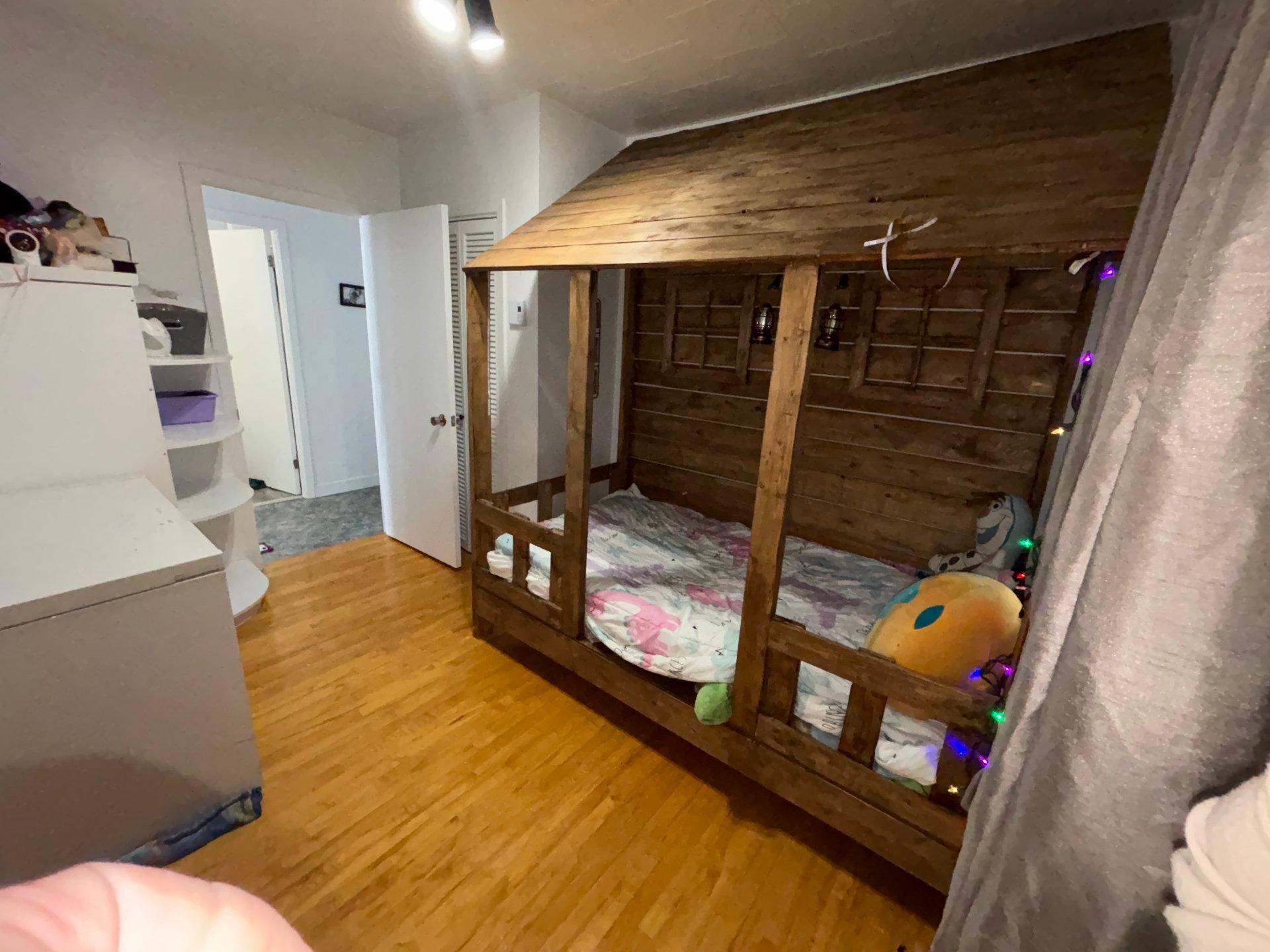









752


5e Rue

,
Chibougamau,




QC
G8P1V2

