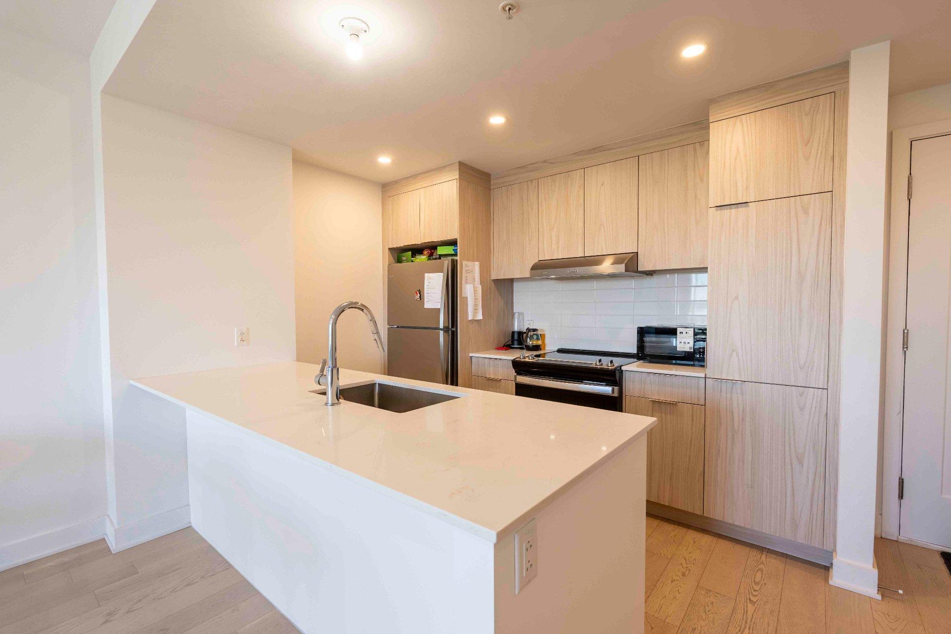 









10120


Rue Lauraine-Vaillancourt

, 502,
Montréal (Ahuntsic-Cartierville),




QC
H3L0B4

