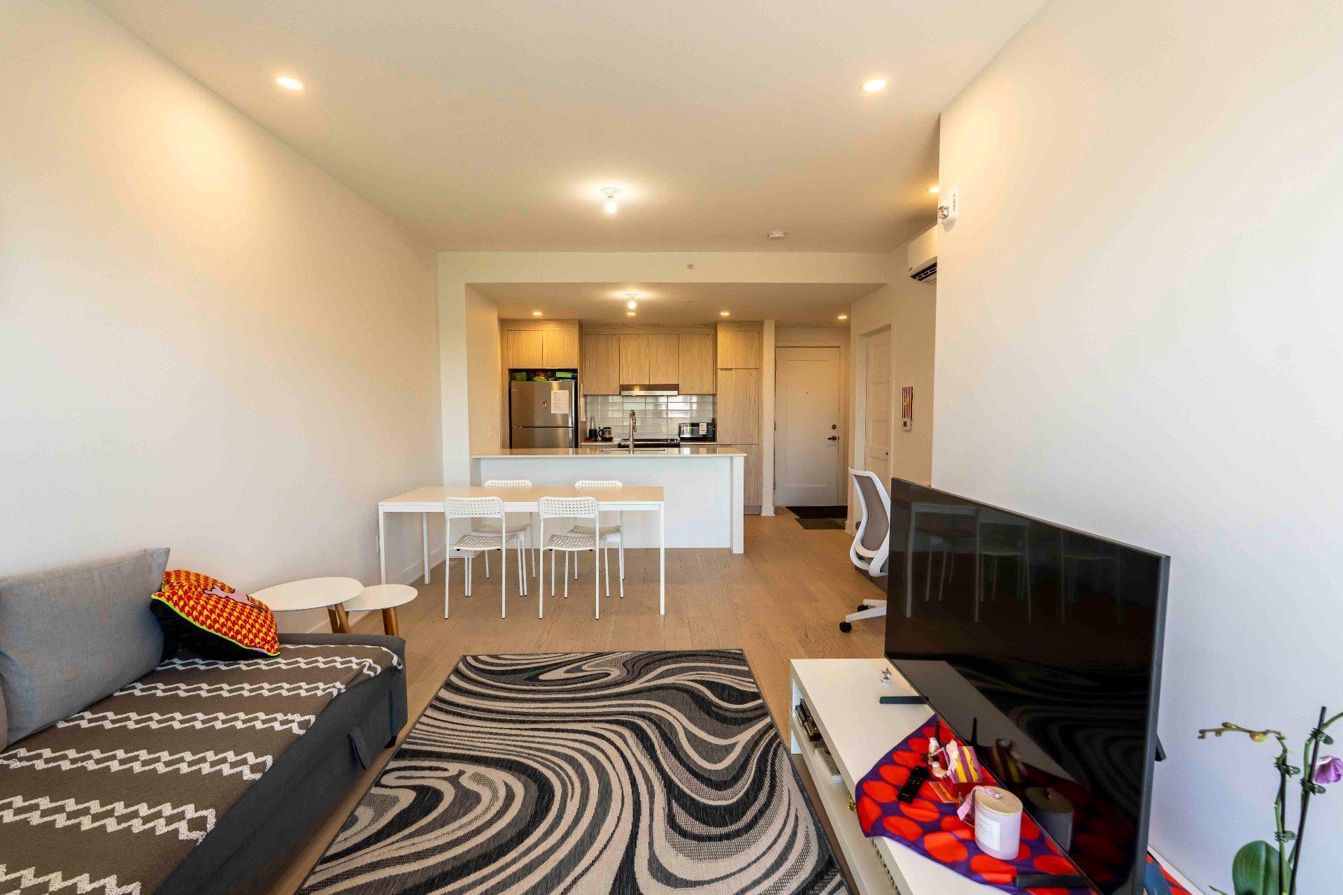 









10120


Rue Lauraine-Vaillancourt

, 502,
Montréal (Ahuntsic-Cartierville),




QC
H3L0B4

