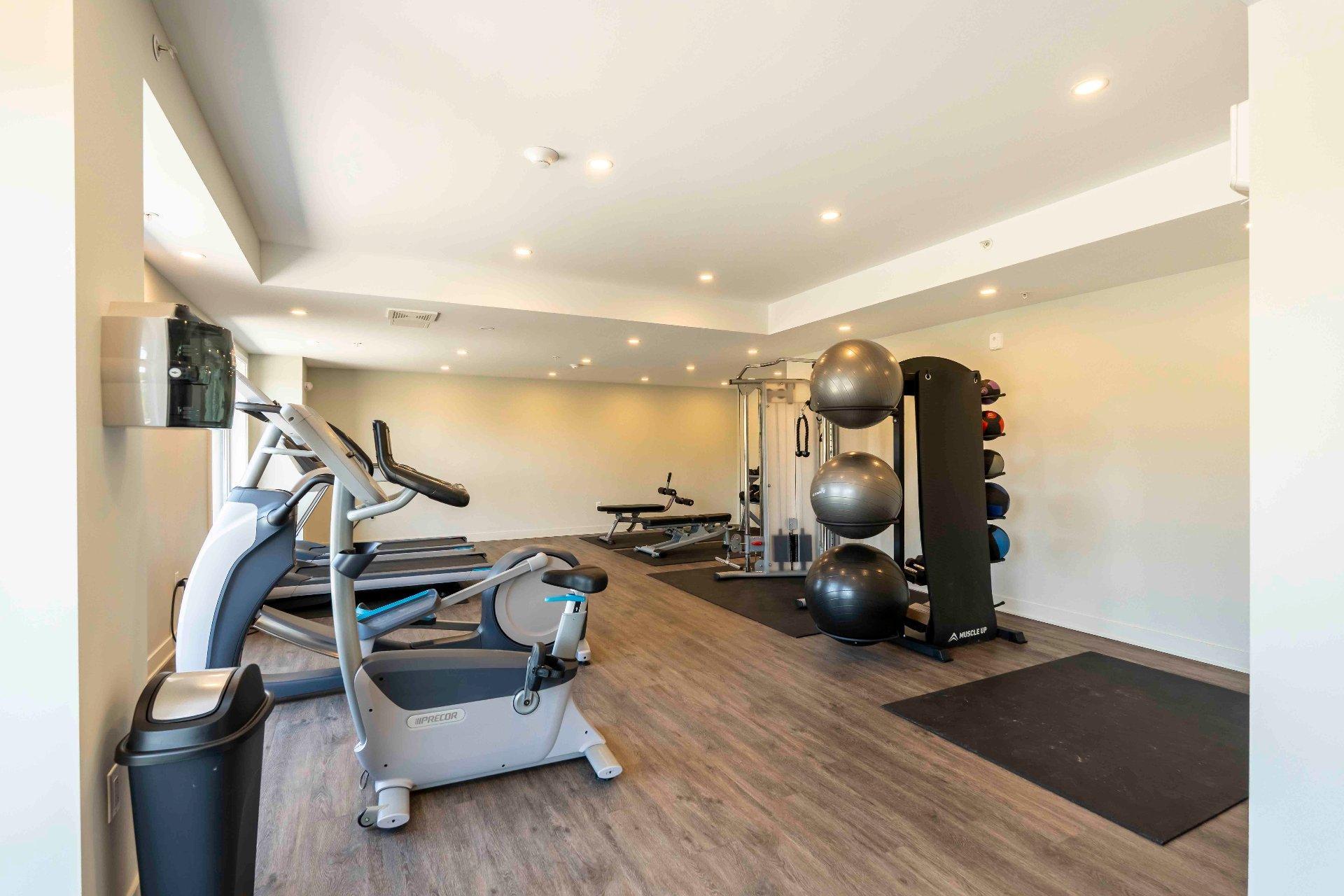 









10120


Rue Lauraine-Vaillancourt

, 502,
Montréal (Ahuntsic-Cartierville),




QC
H3L0B4

