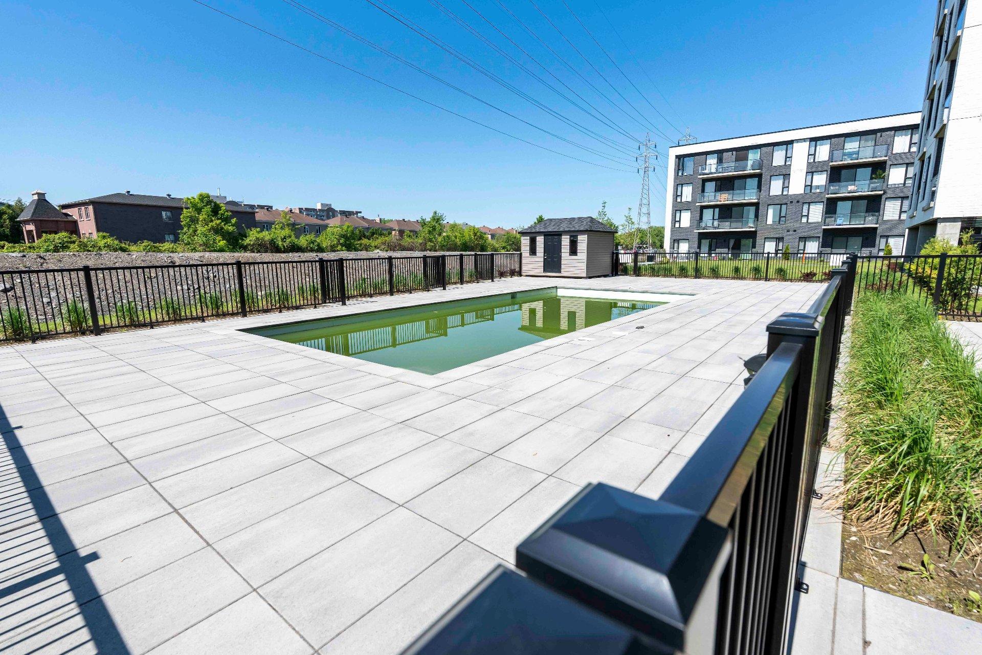 









10120


Rue Lauraine-Vaillancourt

, 502,
Montréal (Ahuntsic-Cartierville),




QC
H3L0B4


