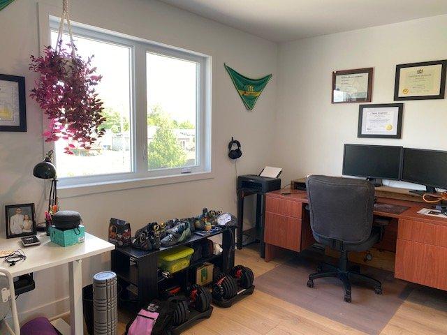 









460


Rue Lewis O.

,
Waterloo,




QC
J0E2N0


