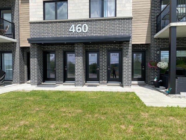 









460


Rue Lewis O.

,
Waterloo,




QC
J0E2N0

