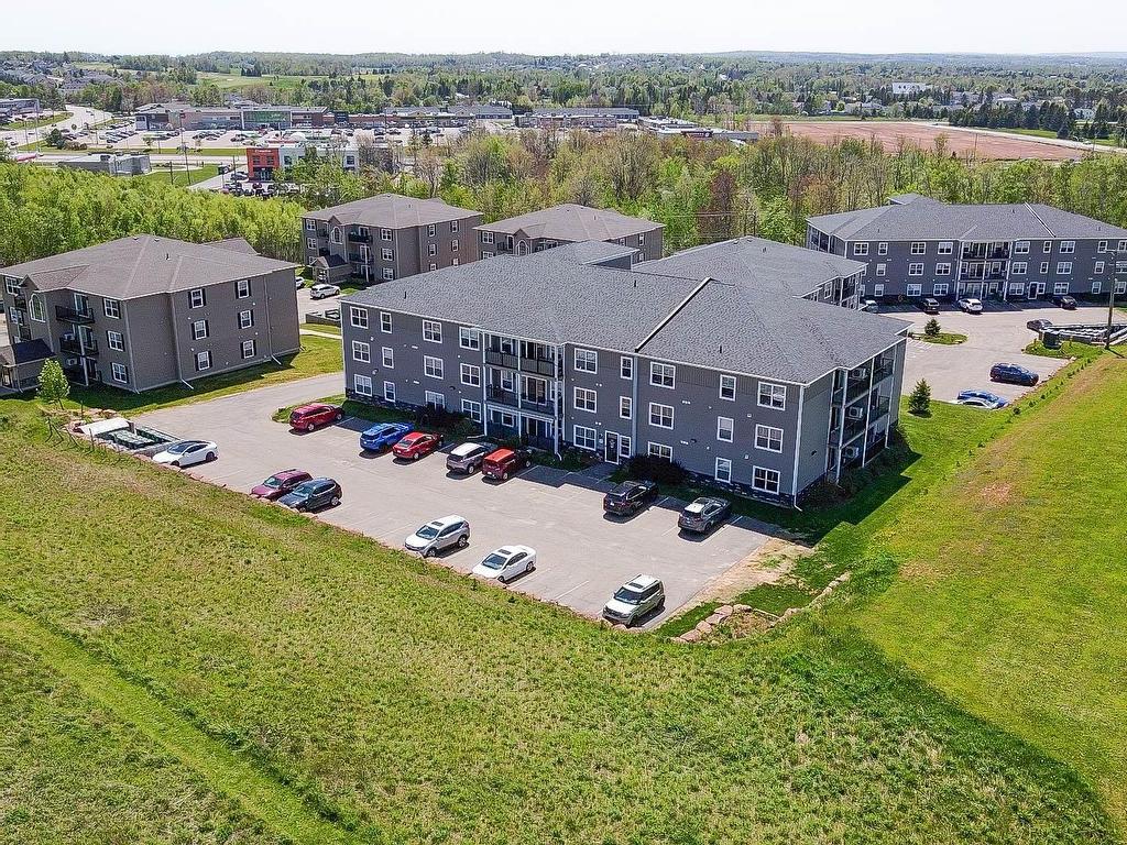 












205 208 Shakespeare Drive

,
Stratford,




PE
C1B 4B7

