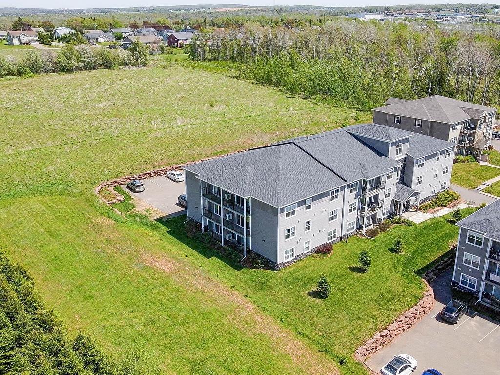 












205 208 Shakespeare Drive

,
Stratford,




PE
C1B 4B7

