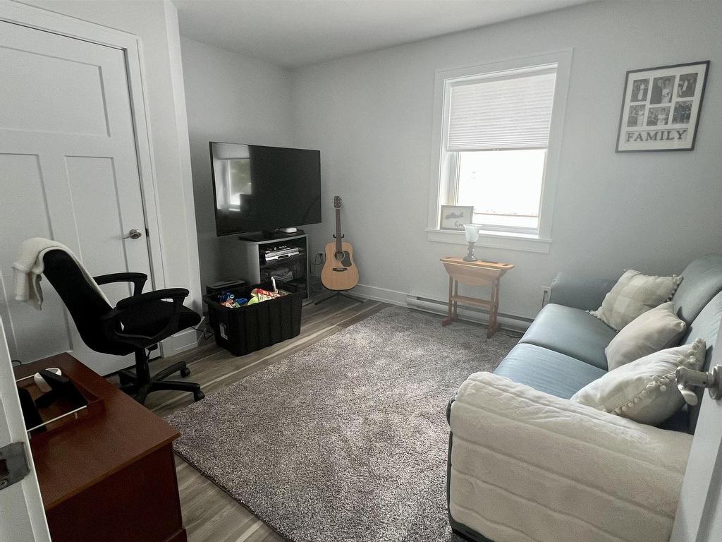












UNIT 3 769 Pictou Road

,
East Mountain,




NS
B6L 2M8

