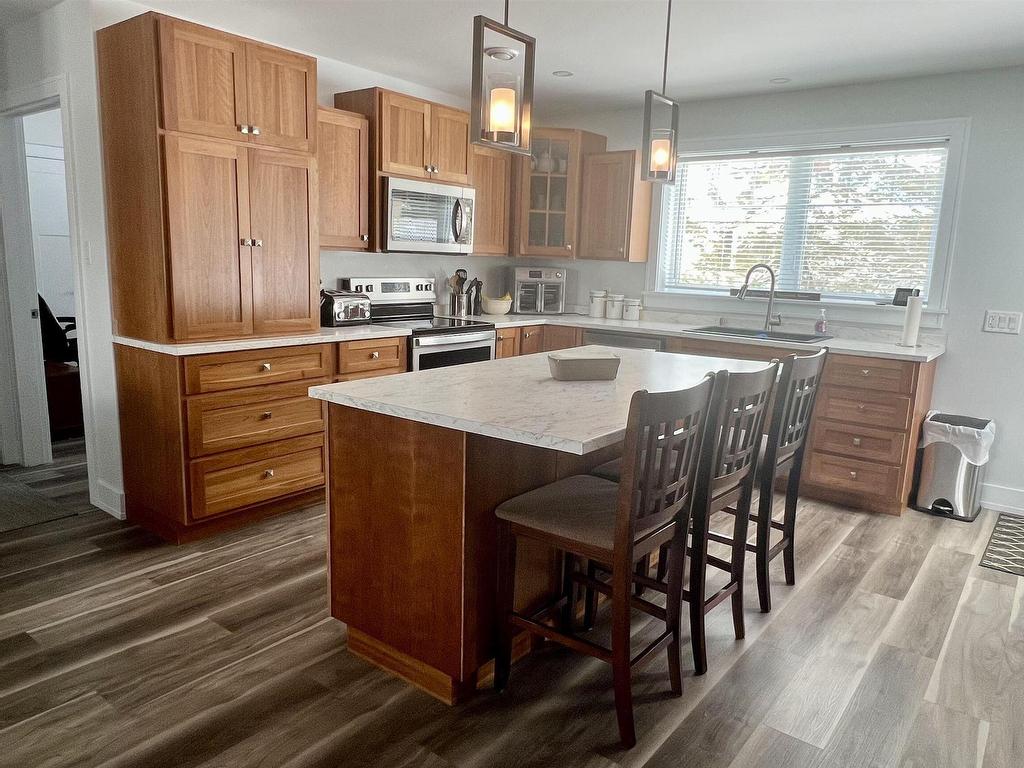 












UNIT 3 769 Pictou Road

,
East Mountain,




NS
B6L 2M8

