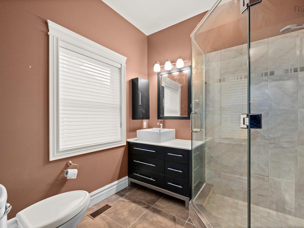 












72 Worthington Place

,
Bedford,




NS
B4A 0C5

