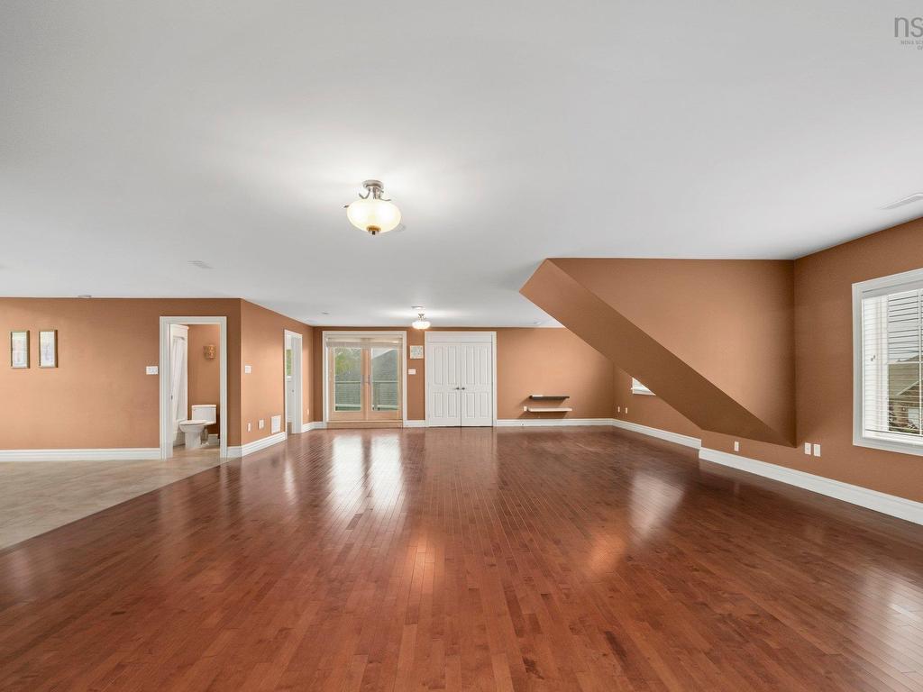 












72 Worthington Place

,
Bedford,




NS
B4A 0C5

