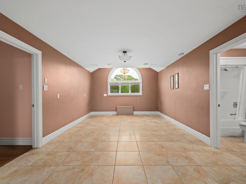 












72 Worthington Place

,
Bedford,




NS
B4A 0C5

