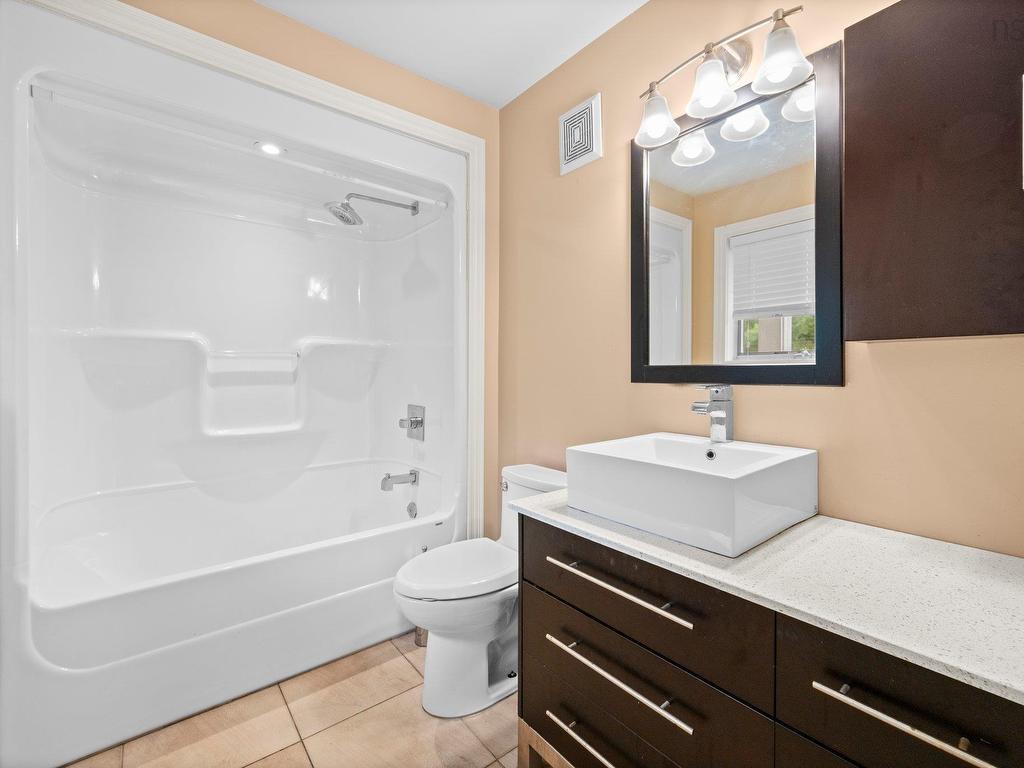 












72 Worthington Place

,
Bedford,




NS
B4A 0C5

