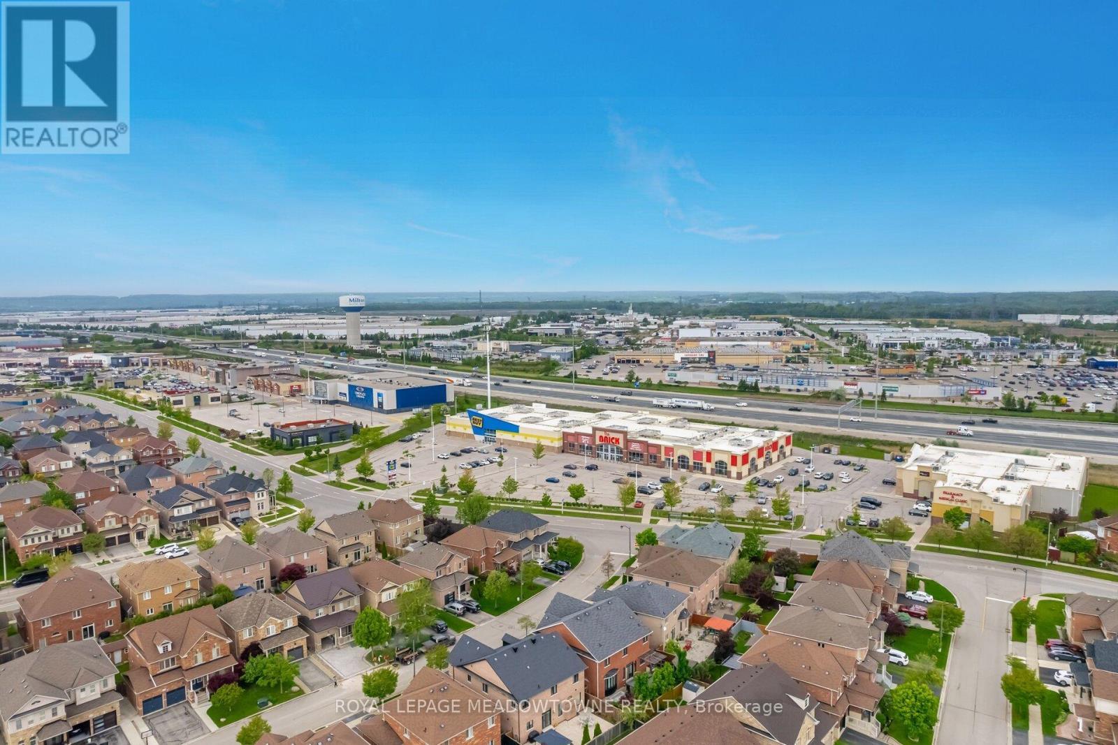 












1212 FOX CRESCENT

,
Milton,




Ontario
L9T6C6

