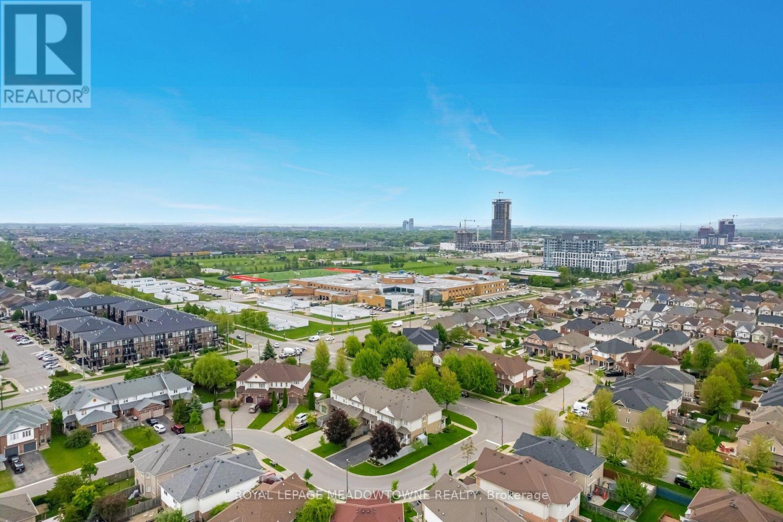 












1212 FOX CRESCENT

,
Milton,




Ontario
L9T6C6

