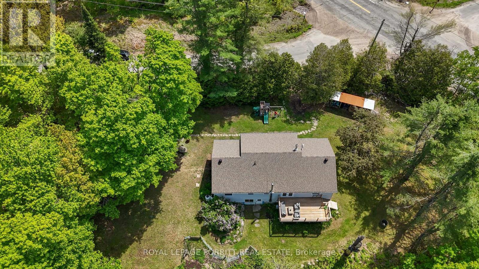 












1101 HAWN ROAD

,
Bracebridge,




Ontario
P1L1X1

