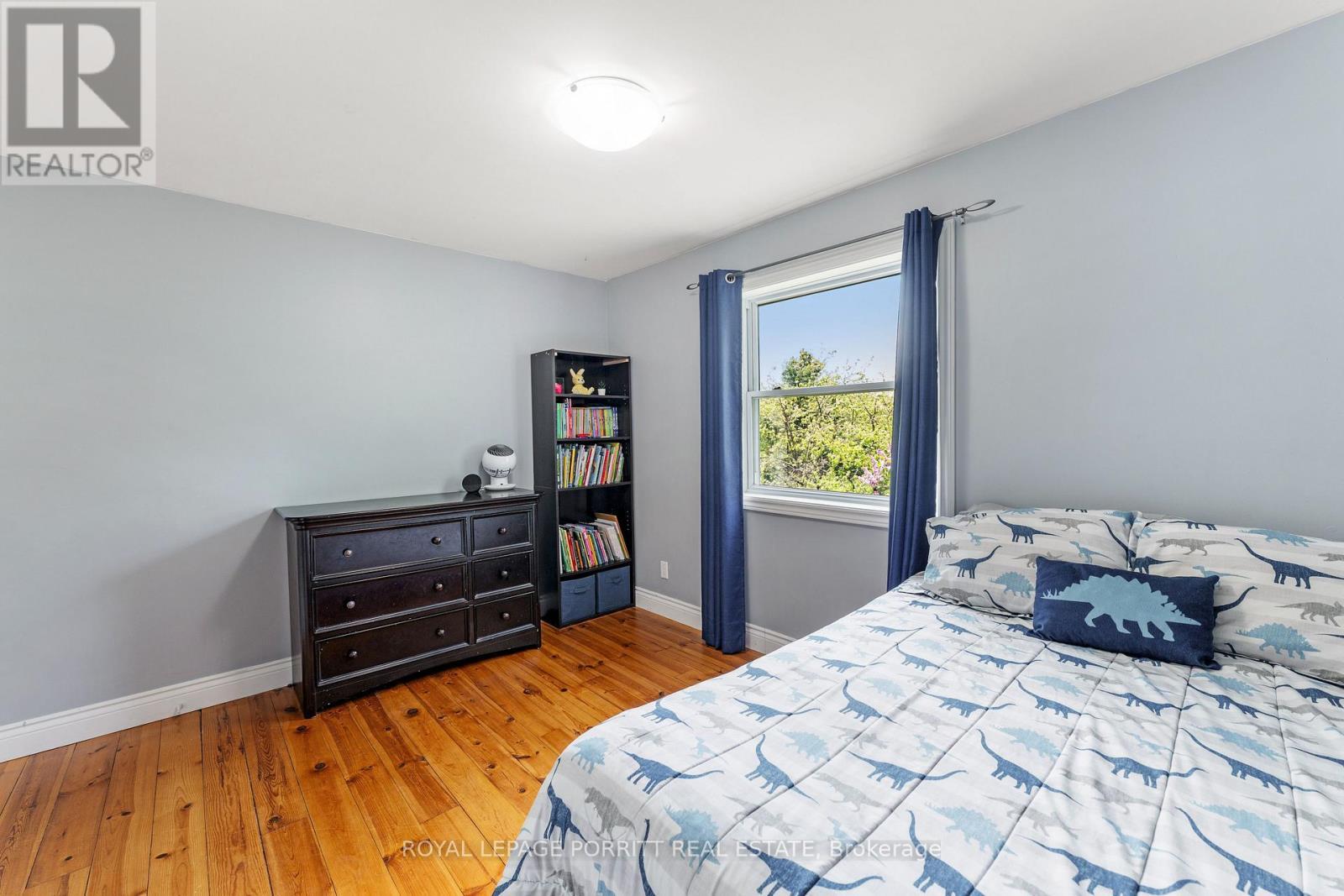 












1101 HAWN ROAD

,
Bracebridge,




Ontario
P1L1X1


