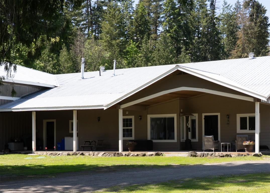 









4452


Sleepy Hollow

Road,
Armstrong,




BC
V0E 1B4

