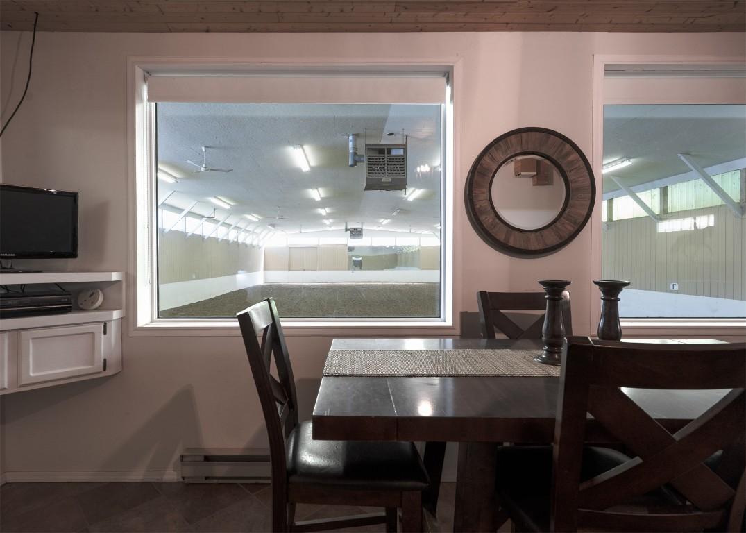 









4452


Sleepy Hollow

Road,
Armstrong,




BC
V0E 1B4

