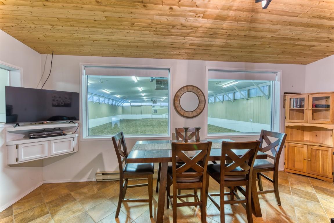 









4452


Sleepy Hollow

Road,
Armstrong,




BC
V0E 1B4

