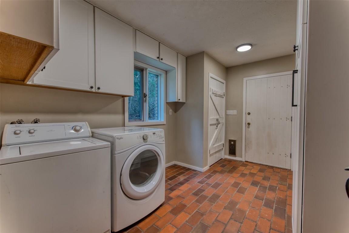 









4452


Sleepy Hollow

Road,
Armstrong,




BC
V0E 1B4

