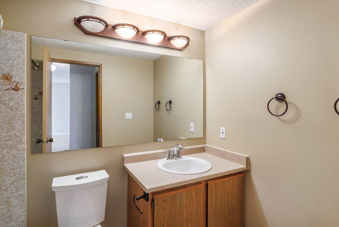 









2085


Gordon

Drive, 206,
Kelowna,




BC
V1Y 8S1

