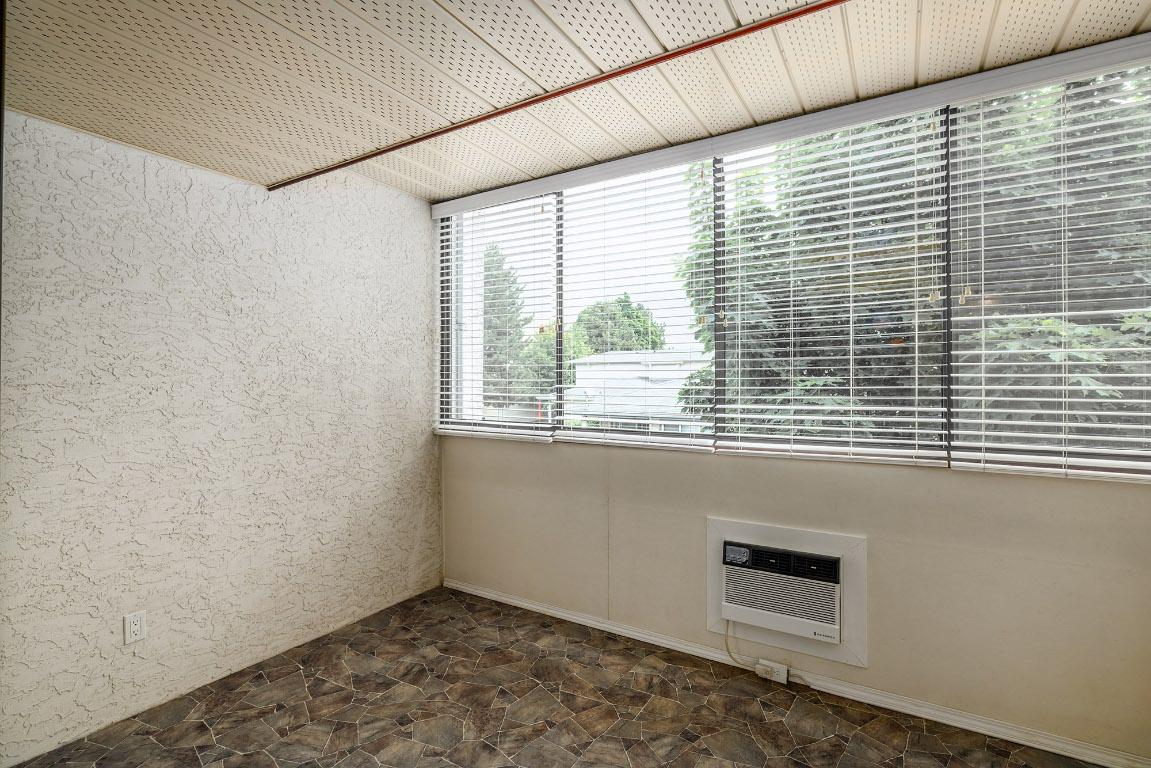 









2085


Gordon

Drive, 206,
Kelowna,




BC
V1Y 8S1

