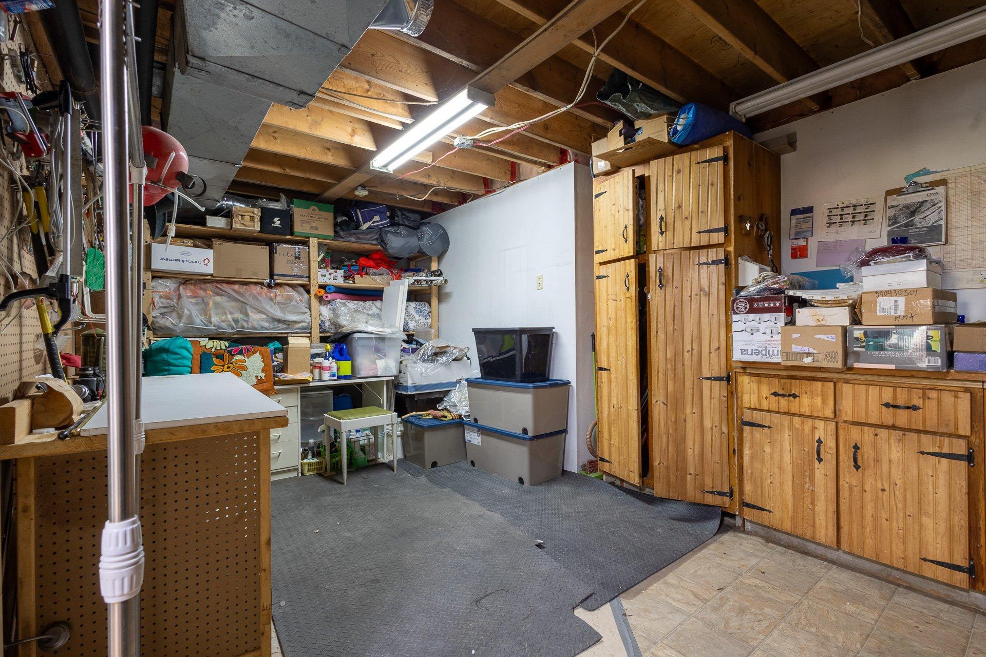 









407


Rg St-Louis

,
Saint-André-Avellin,







QC
J0V1W0

