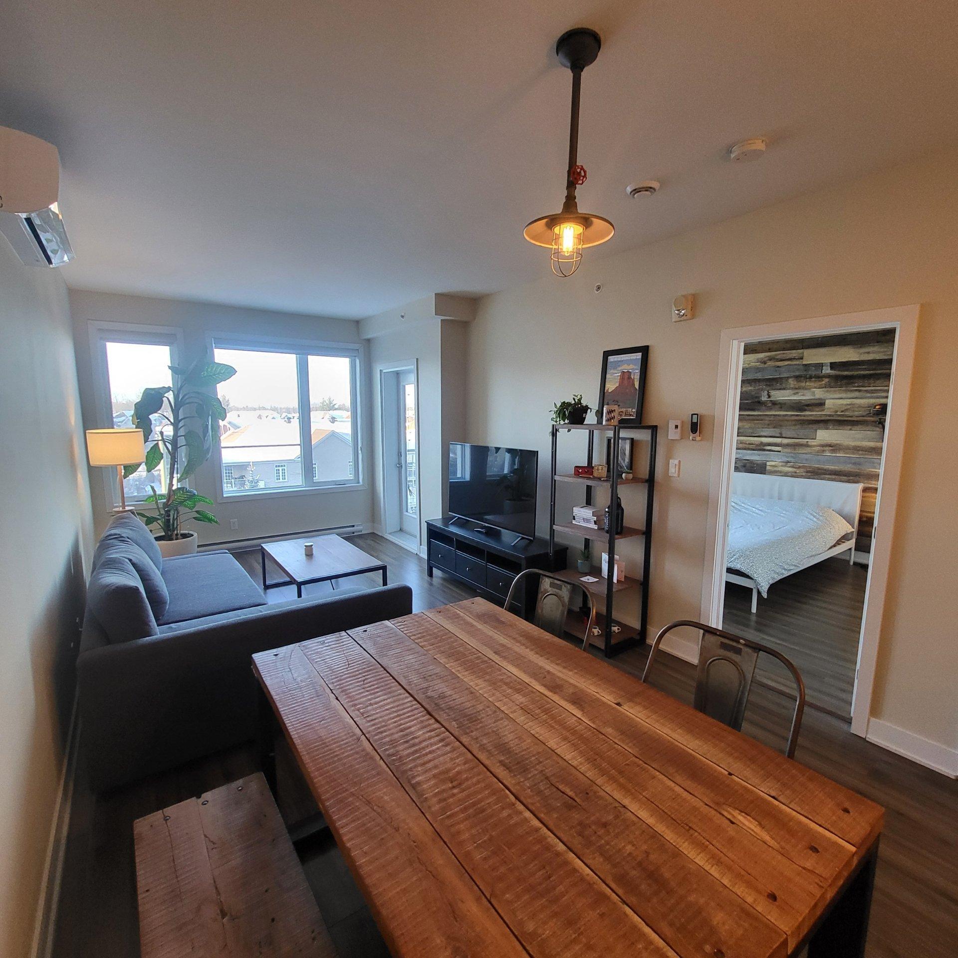









40


Rue Simon-Lussier

, 406,
Blainville,




QC
J7C0M6

