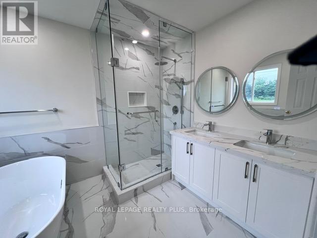 












4752 JAMES AUSTIN DRIVE

,
Mississauga,




Ontario
L4Z4H2

