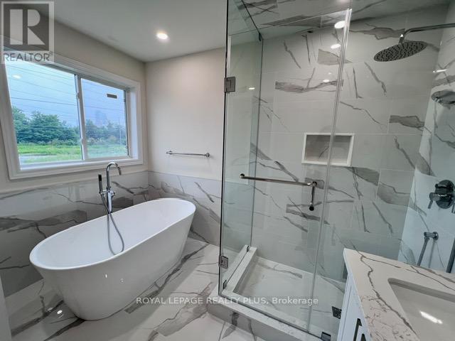 












4752 JAMES AUSTIN DRIVE

,
Mississauga,




Ontario
L4Z4H2

