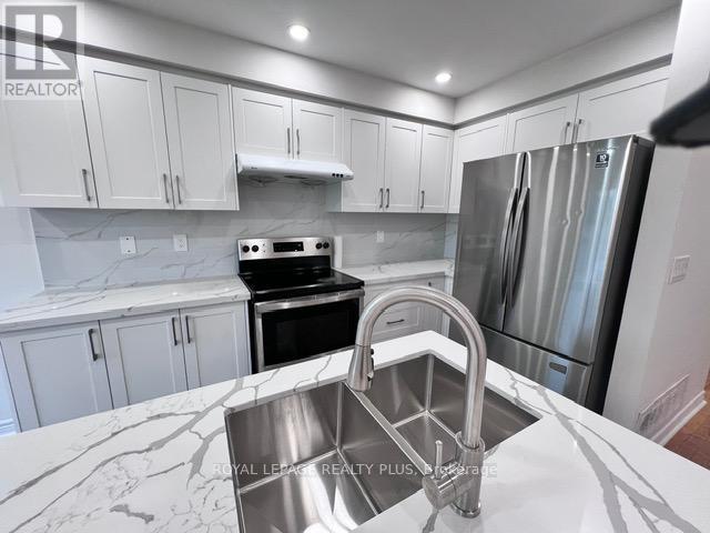 












4752 JAMES AUSTIN DRIVE

,
Mississauga,




Ontario
L4Z4H2

