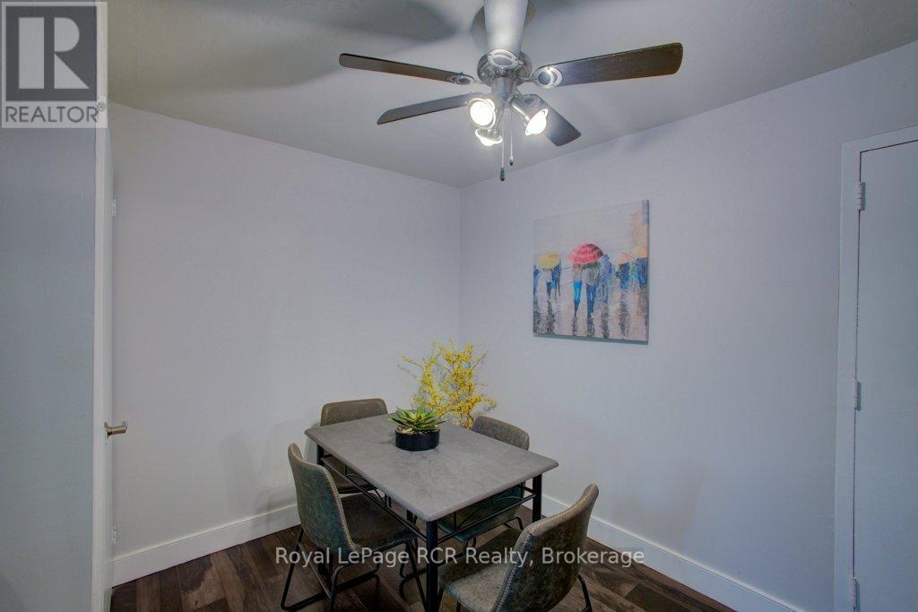 












330 - 118 PRESTON STREET S

,
Wellington North (Arthur),




Ontario
N0G1A0

