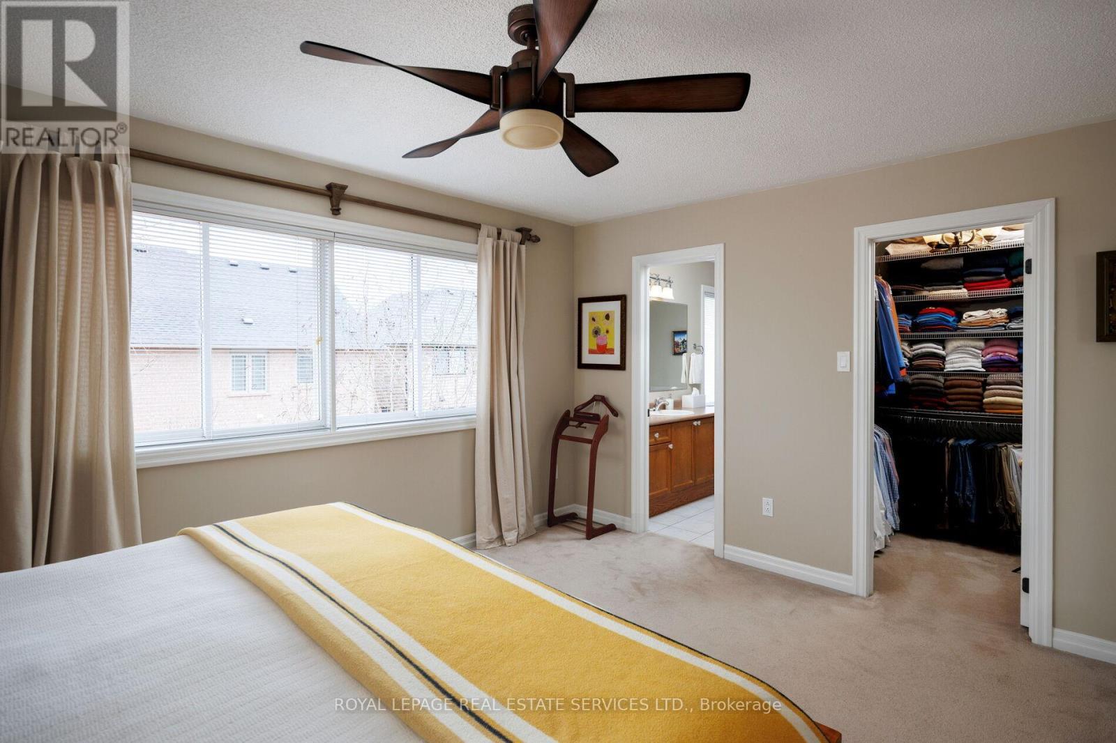 












1392 PINECLIFF ROAD

,
Oakville,




Ontario
L6M3Z1

