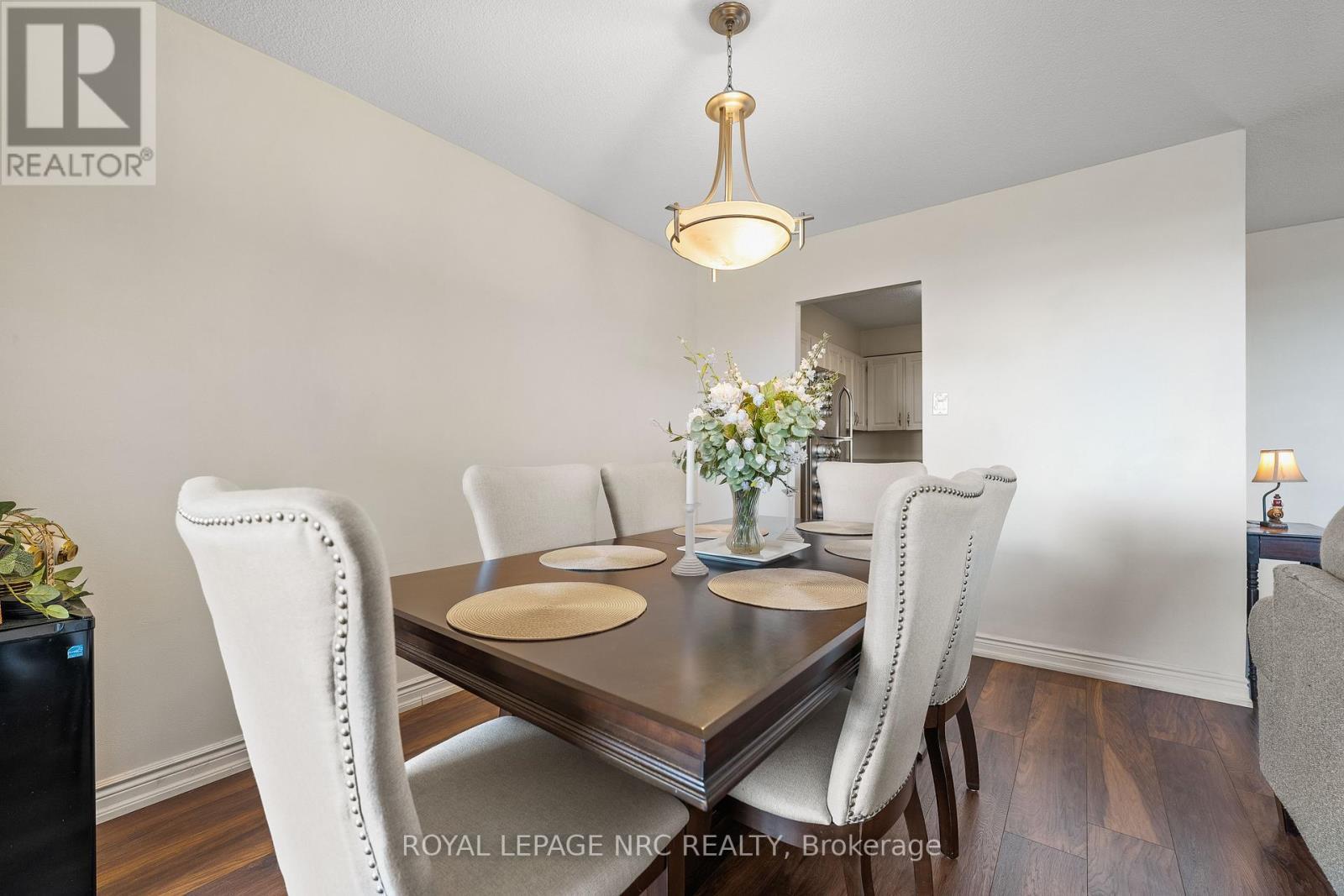 












1414 - 500 GREEN ROAD

,
Hamilton,




Ontario
L8E3M6

