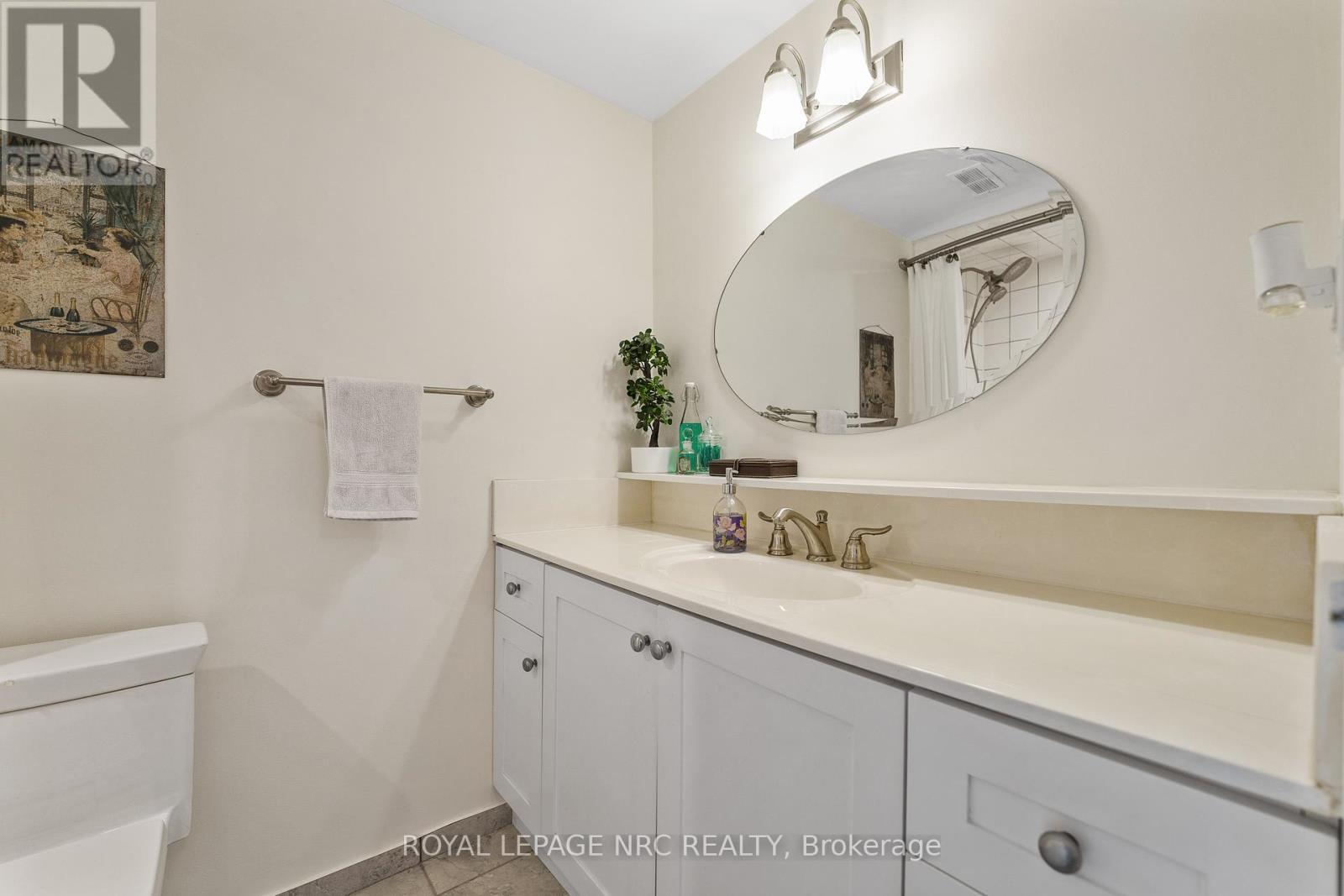












1414 - 500 GREEN ROAD

,
Hamilton,




Ontario
L8E3M6

