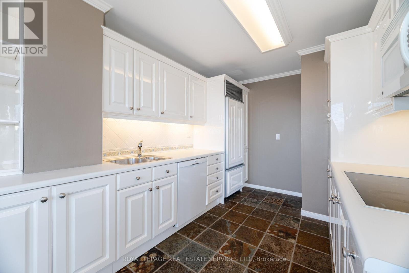 












710 - 1700 THE COLLEGEWAY

,
Mississauga,




Ontario
L5L4M2

