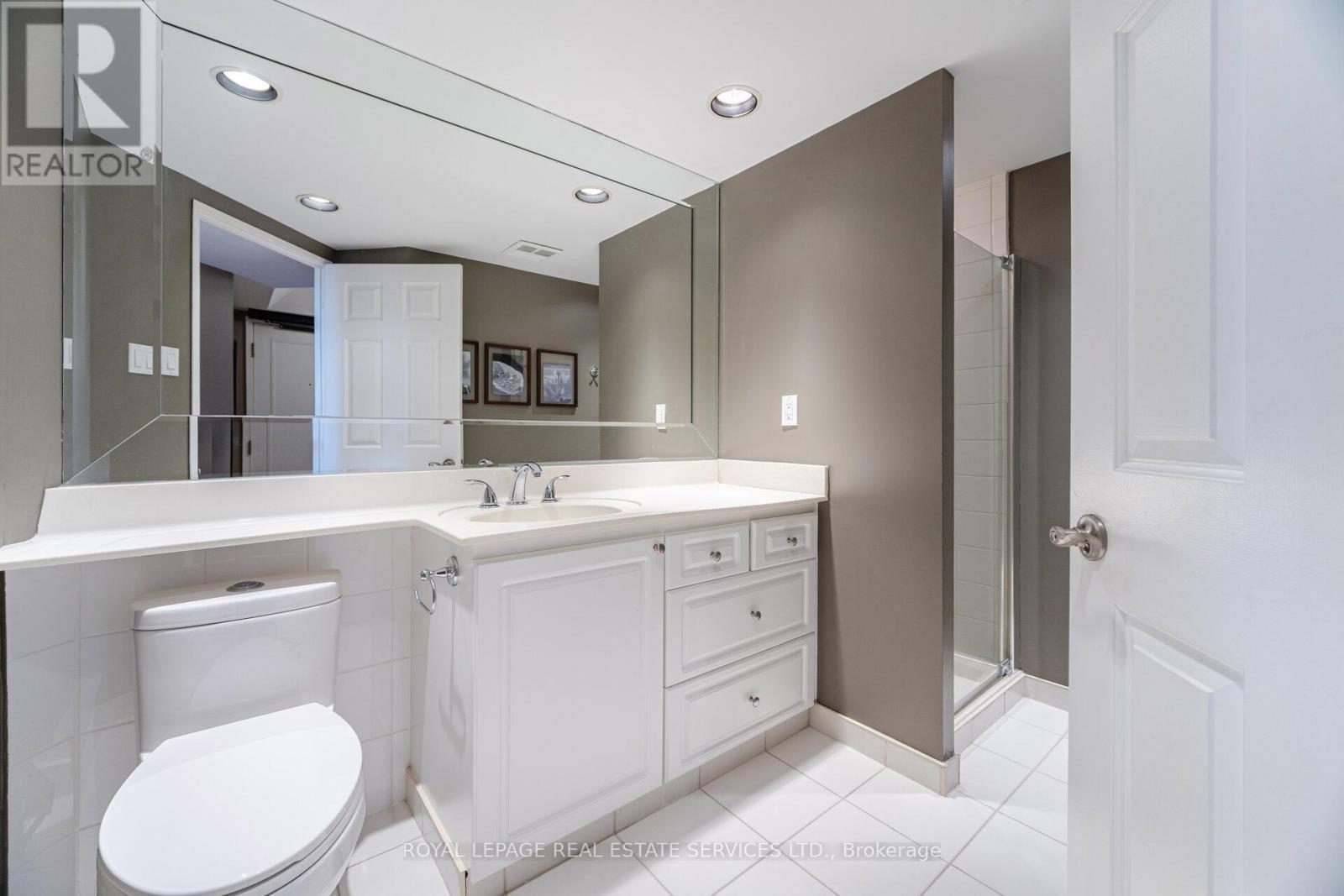 












710 - 1700 THE COLLEGEWAY

,
Mississauga,




Ontario
L5L4M2

